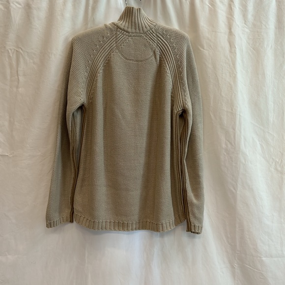 Guess Sweater size L - Picture 2 of 7